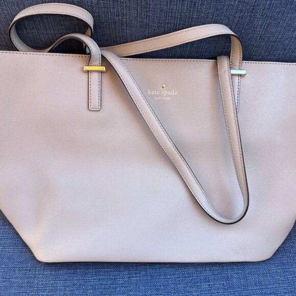 Kate Spade Tote - Picture 1 of 3